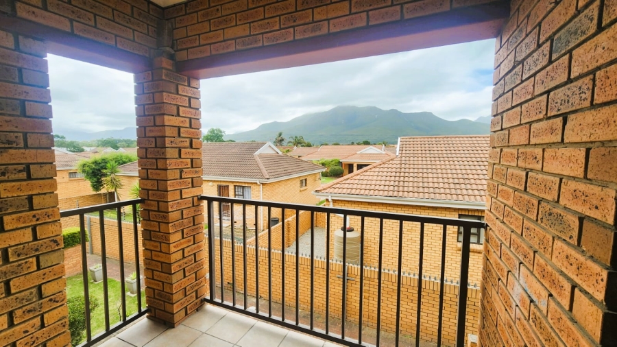 To Let 2 Bedroom Property for Rent in George East Western Cape